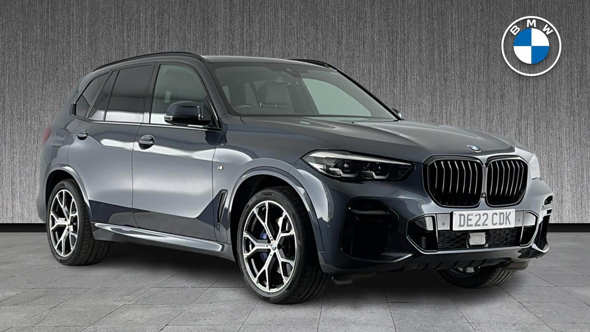 2022 BMW X5