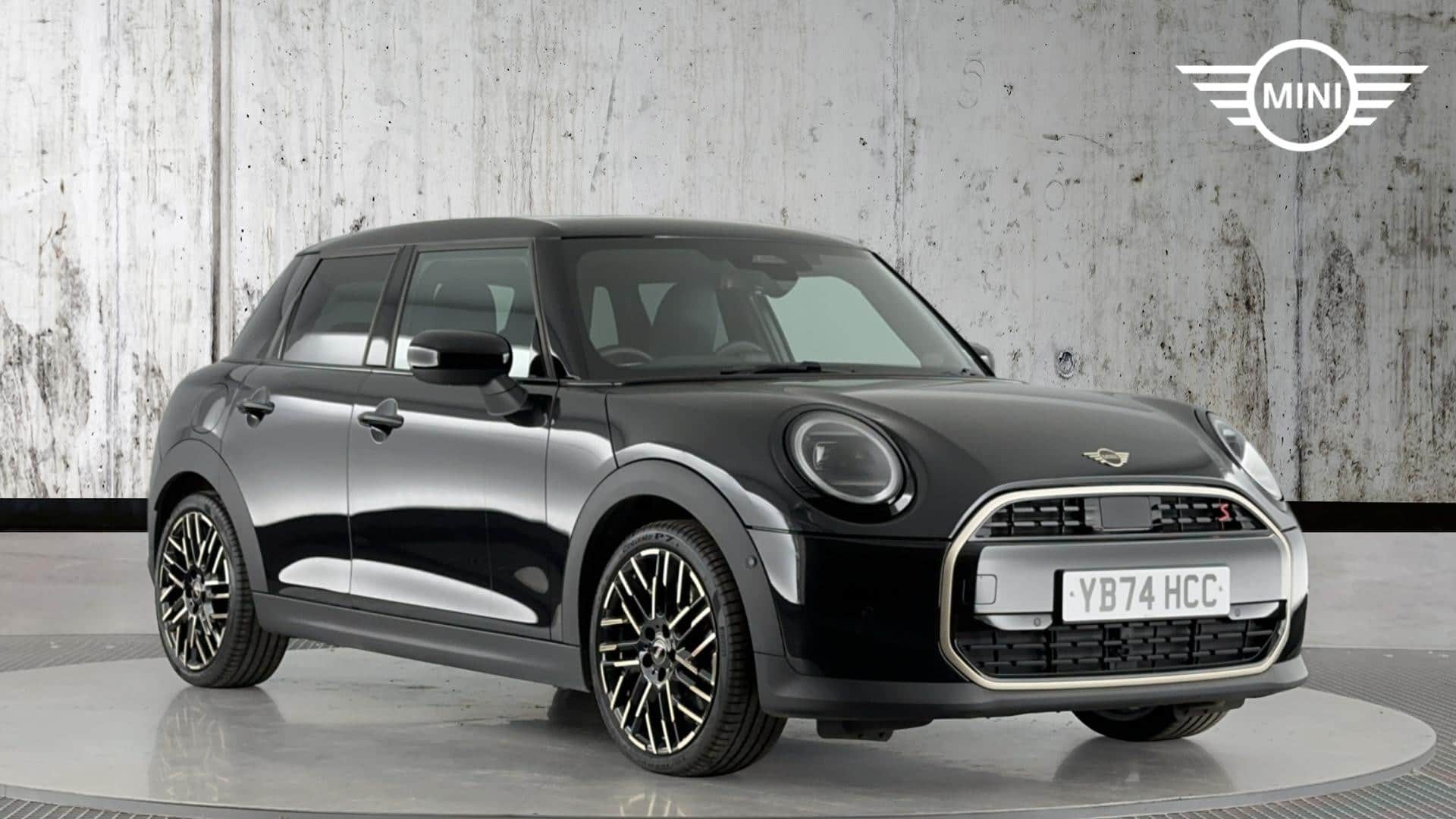 2024 MINI 5-Door Hatch