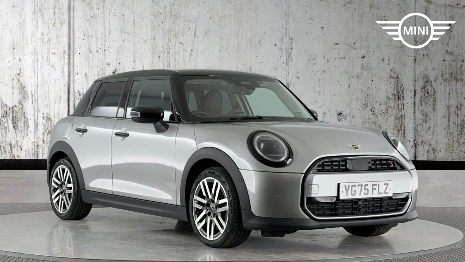 2025 MINI 5-Door Hatch