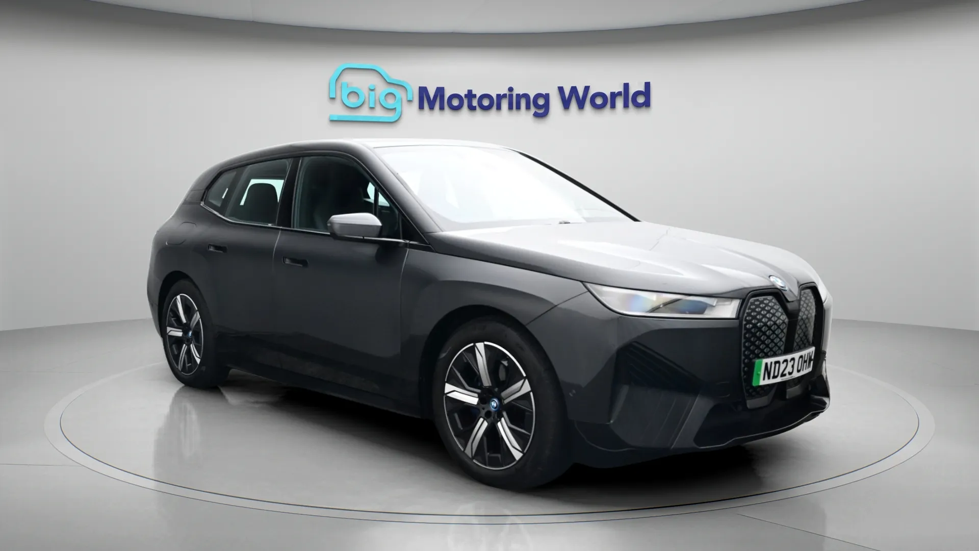 2023 BMW iX