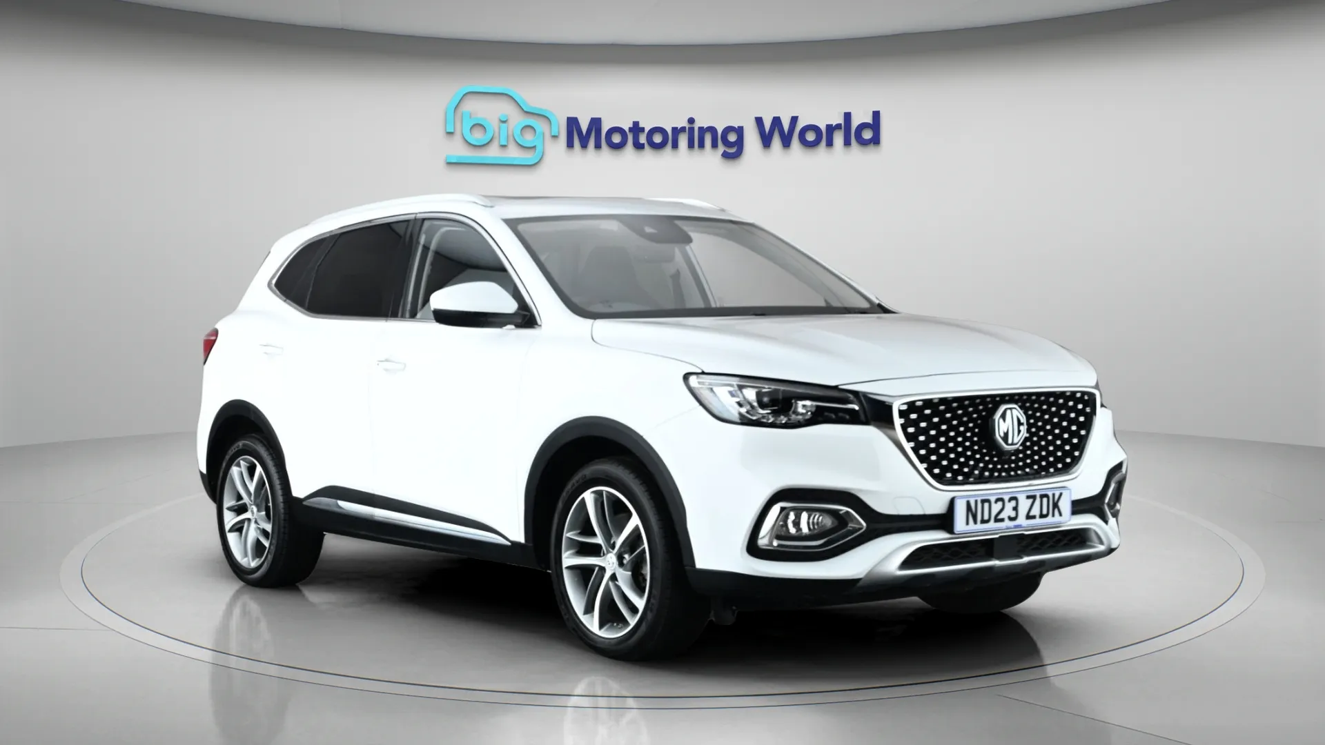 2023 MG MG HS