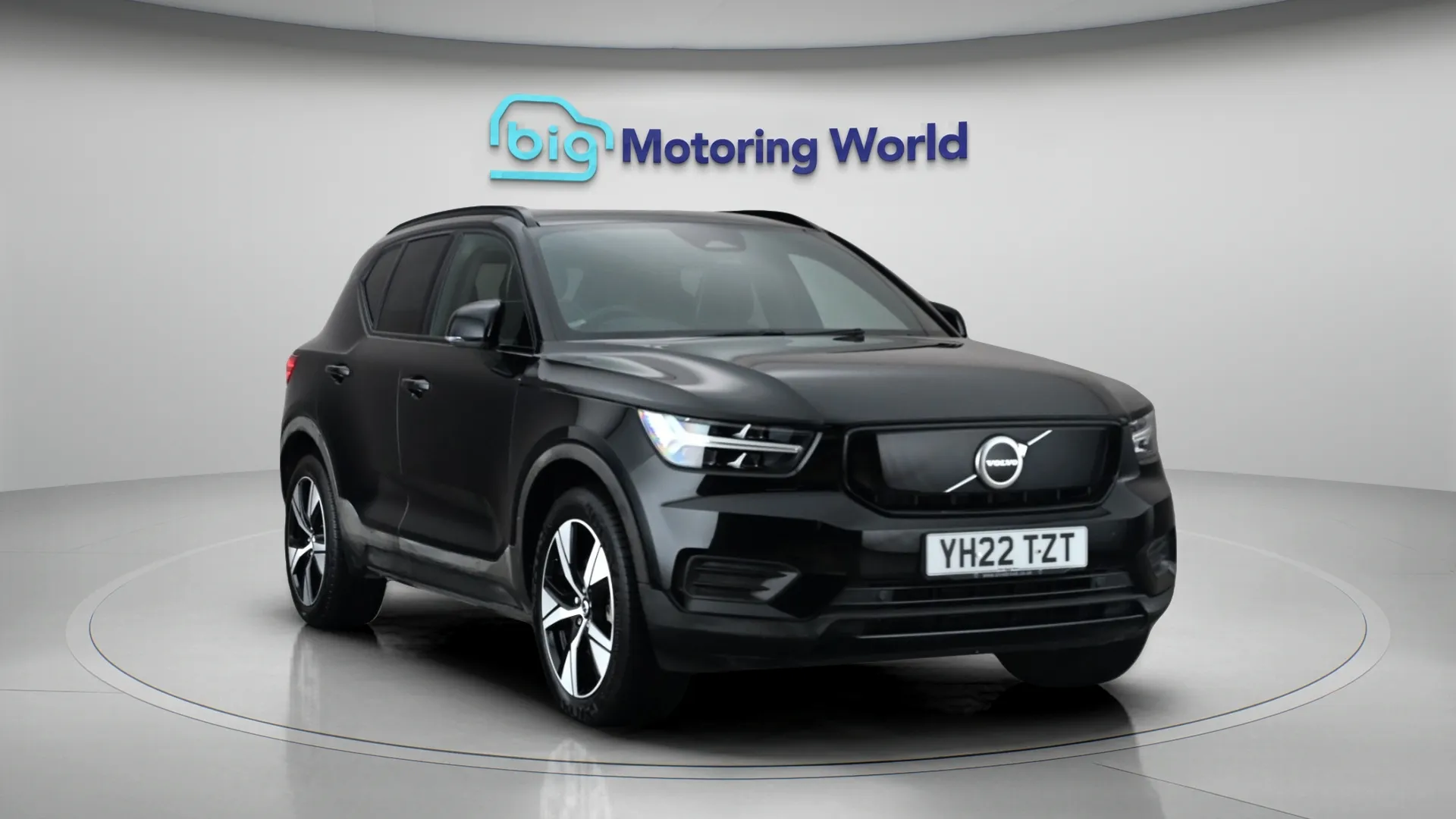 2022 Volvo XC40