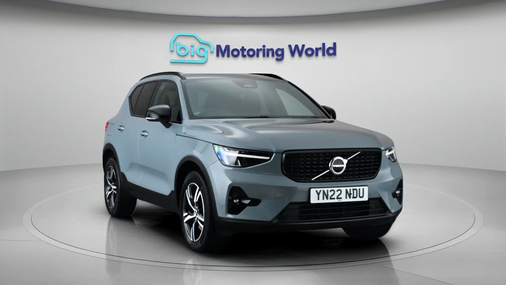 2022 Volvo XC40