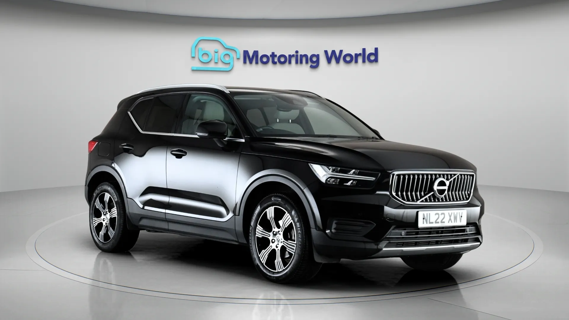 2022 Volvo XC40