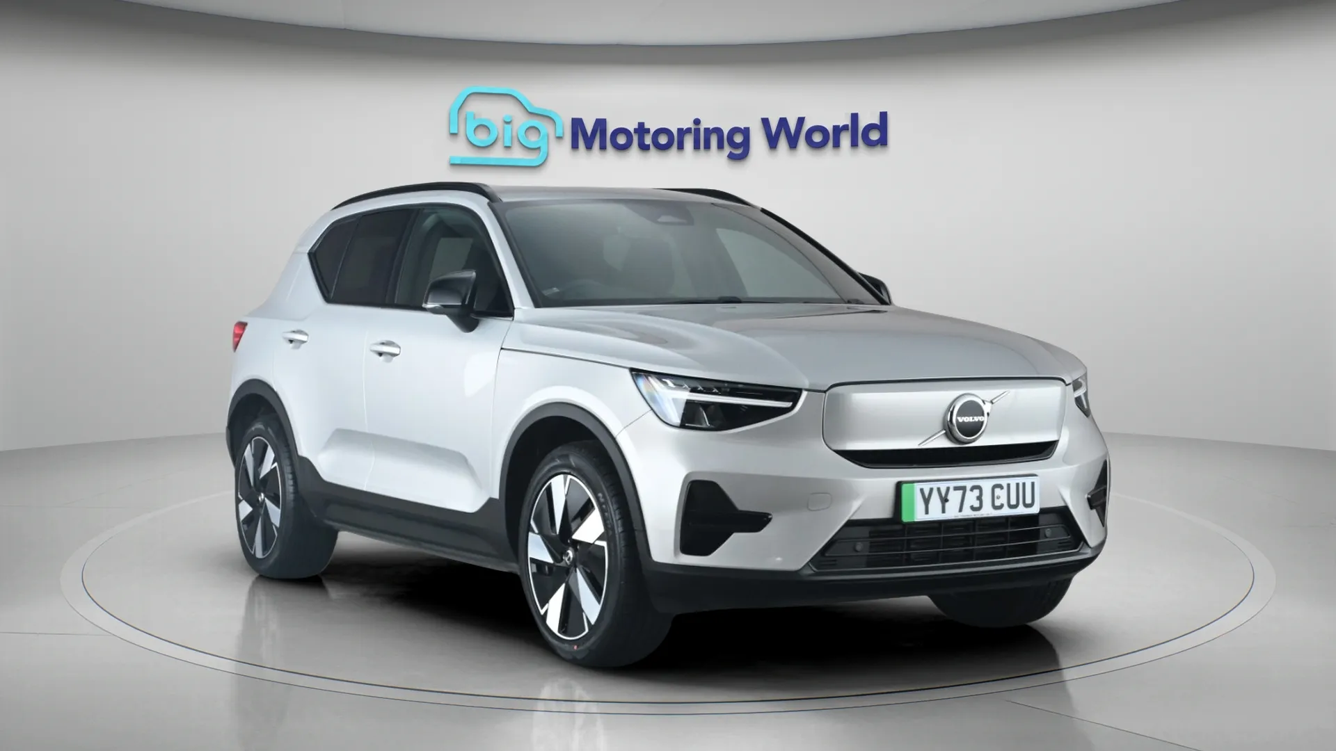 2023 Volvo XC40