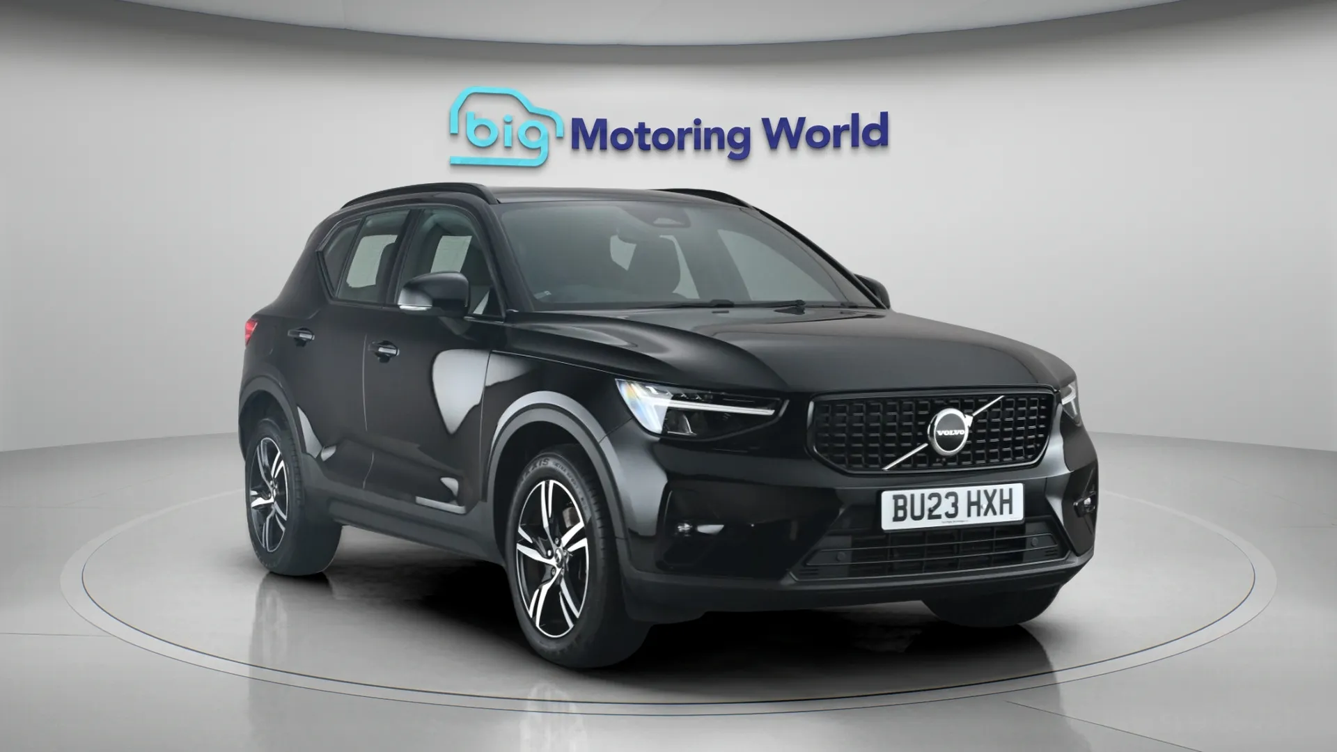 2023 Volvo XC40
