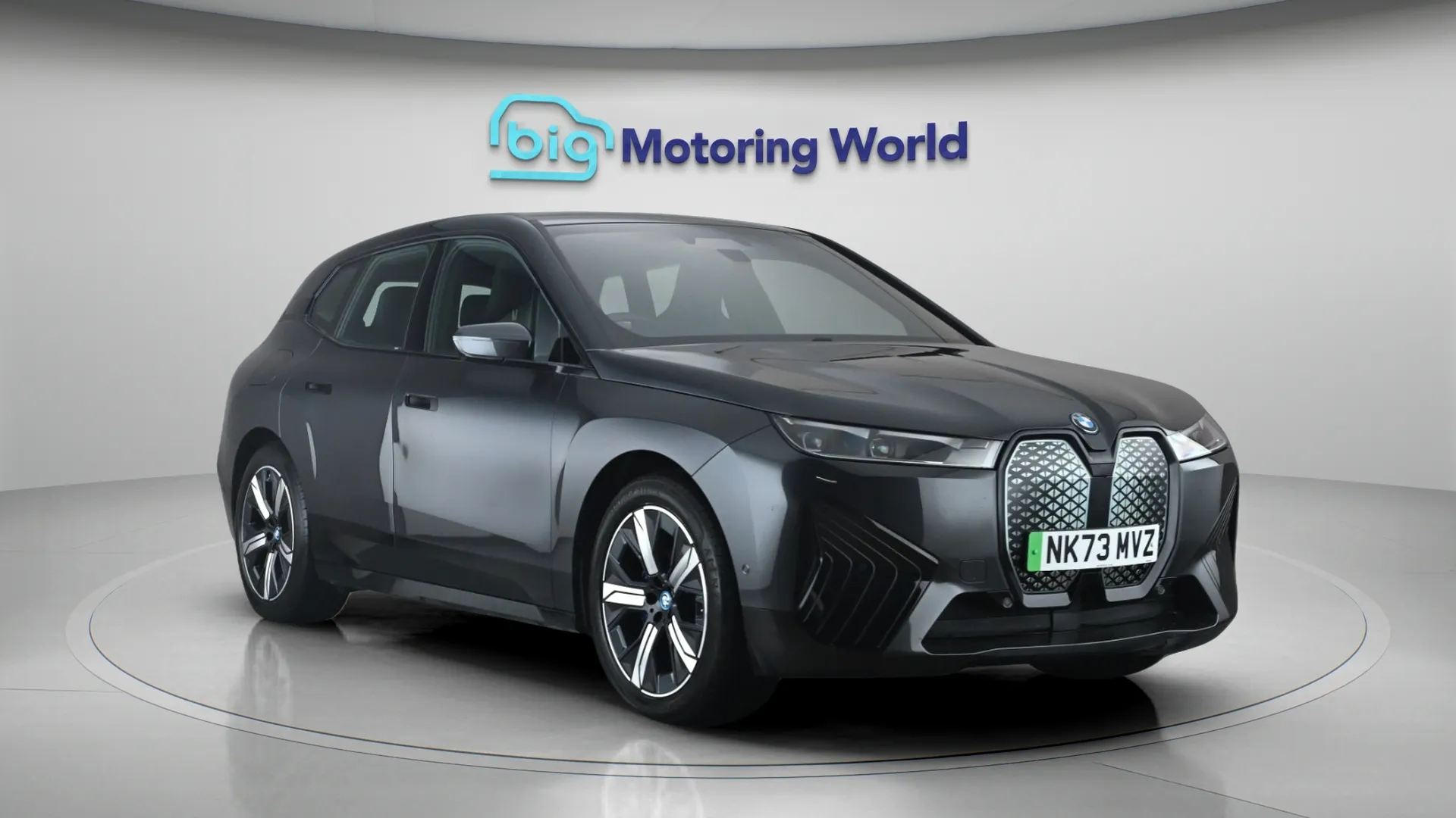 2023 BMW iX