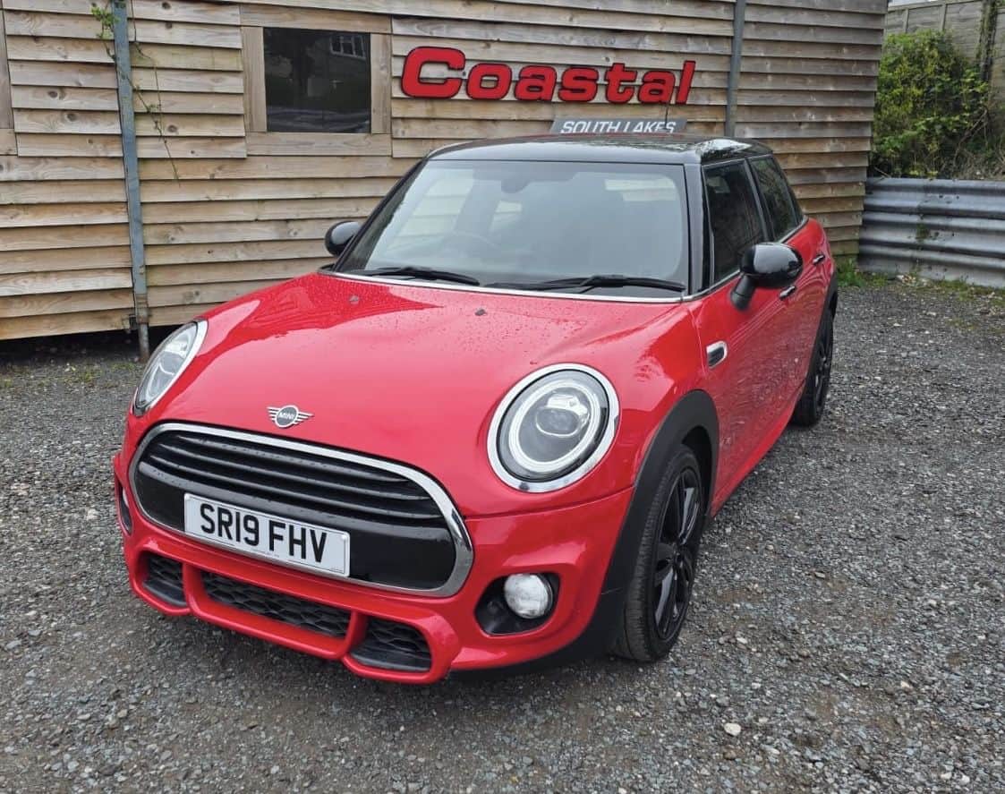 2019 MINI Hatch