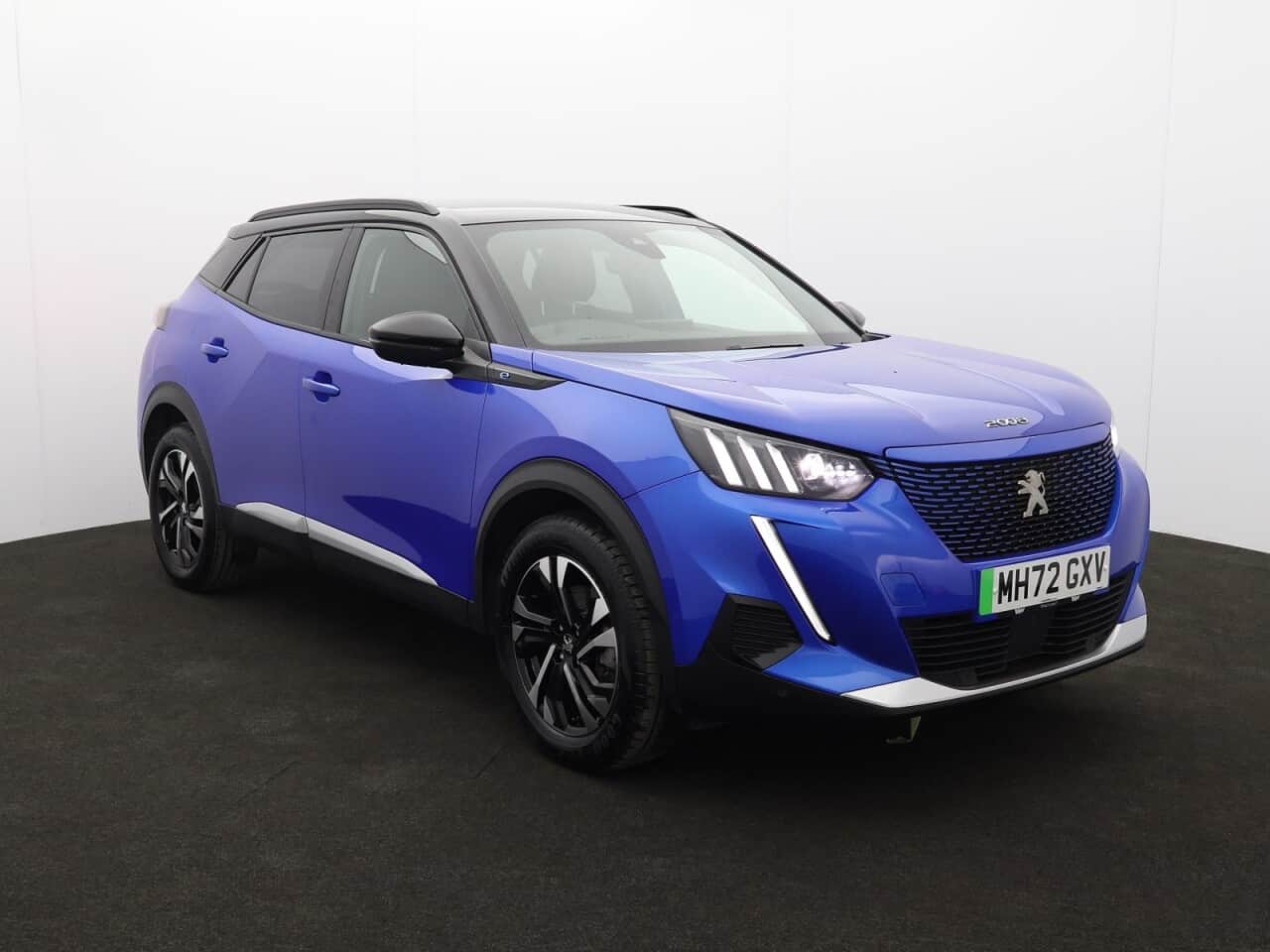 2023 Peugeot E-2008