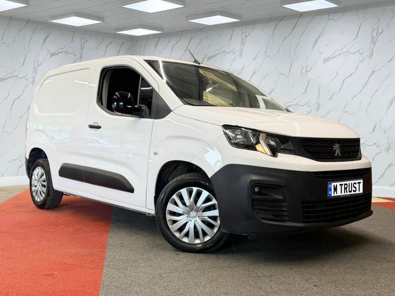 2022 Peugeot Partner