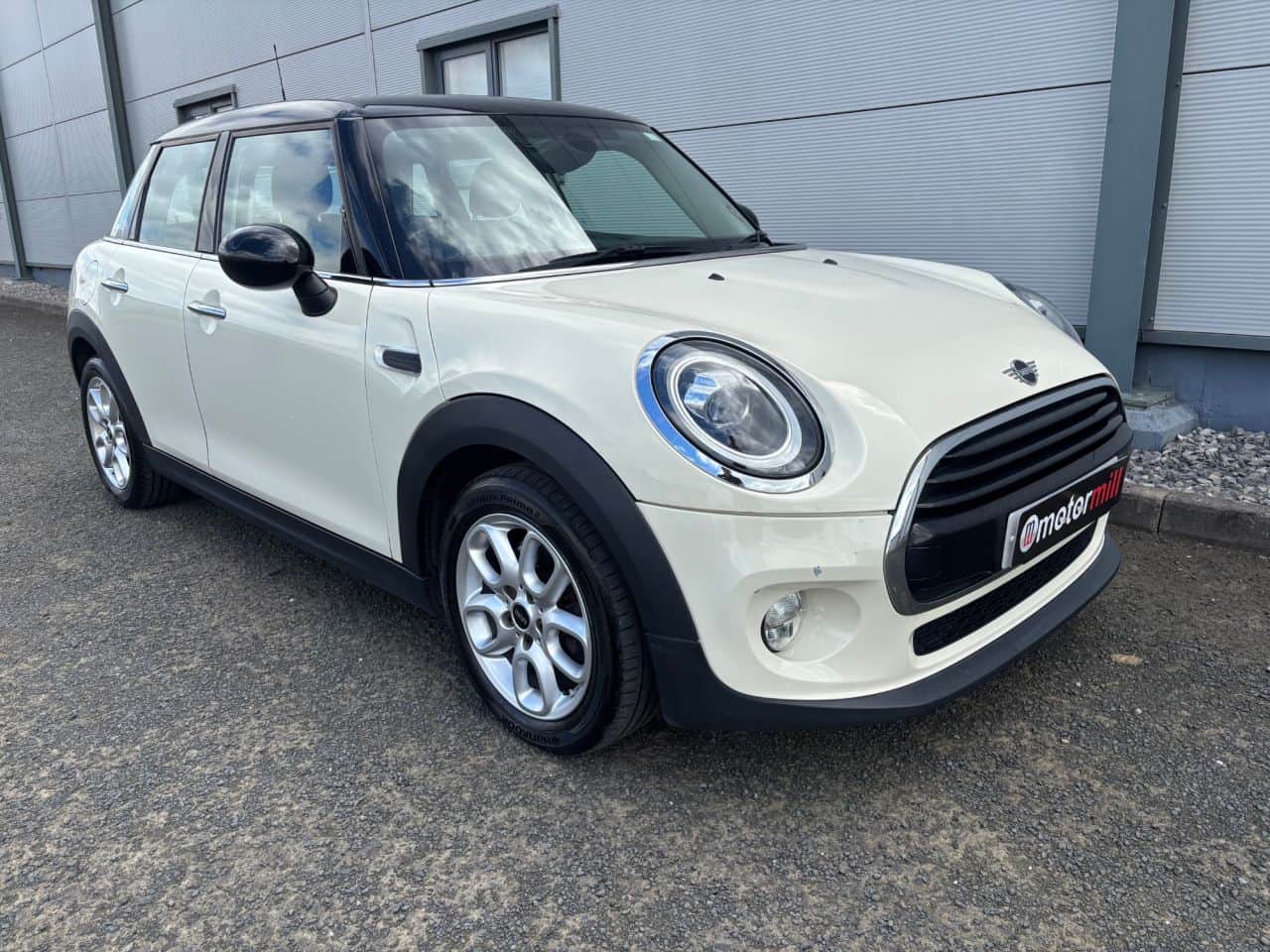 2018 MINI Hatch