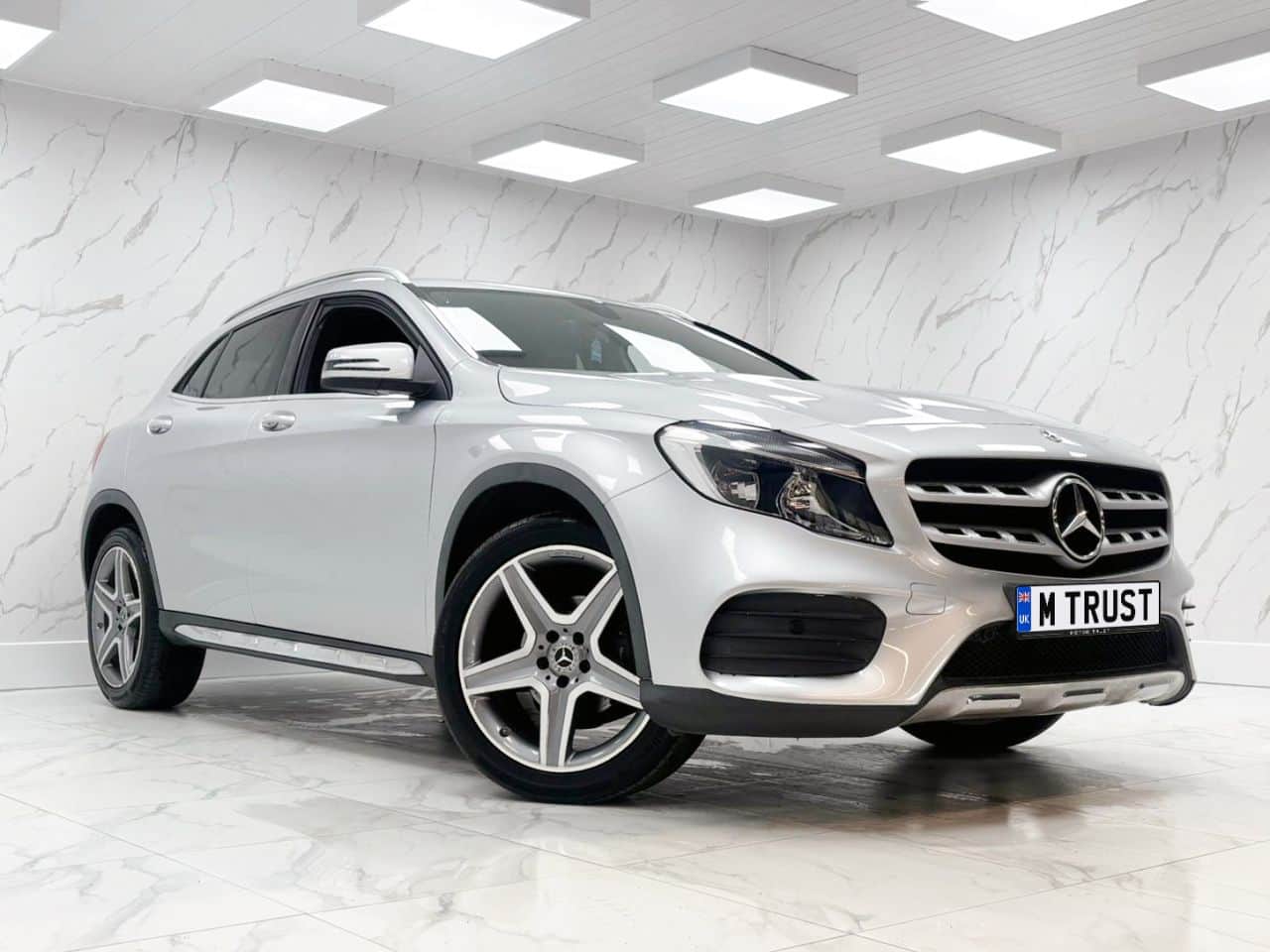 2018 Mercedes-Benz 180
