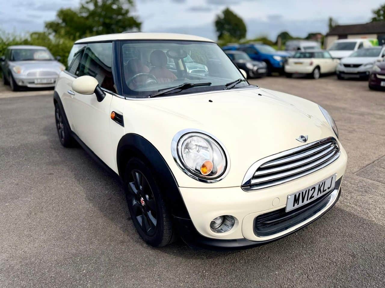 2012 MINI Hatch