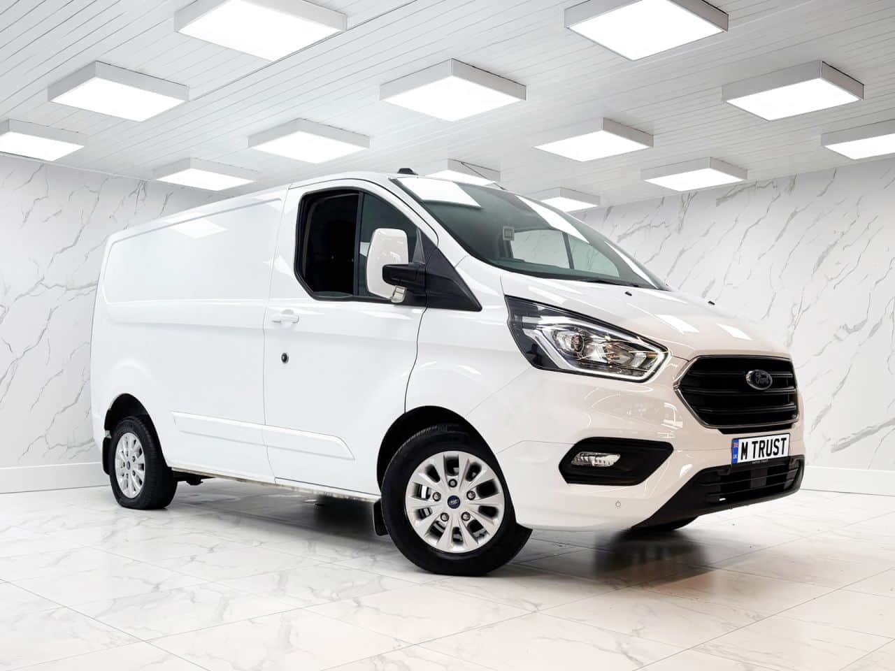 2023 Ford Transit Custom