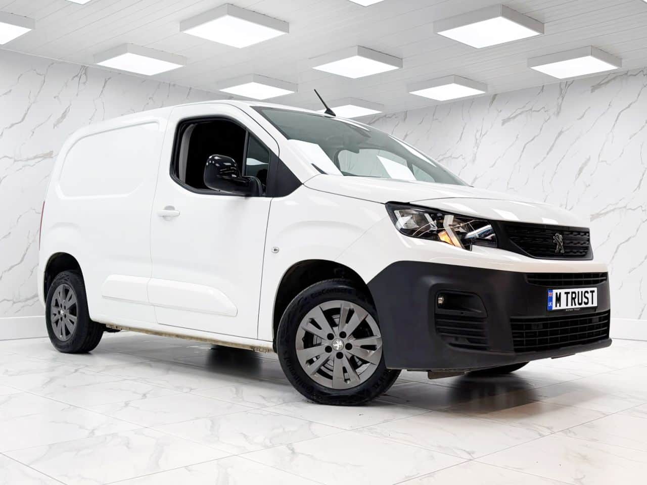 2022 Peugeot Partner