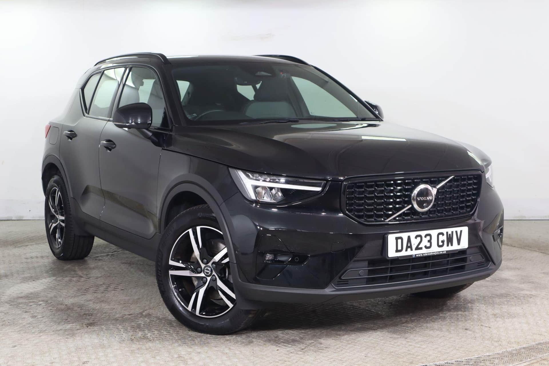 2023 Volvo Xc40