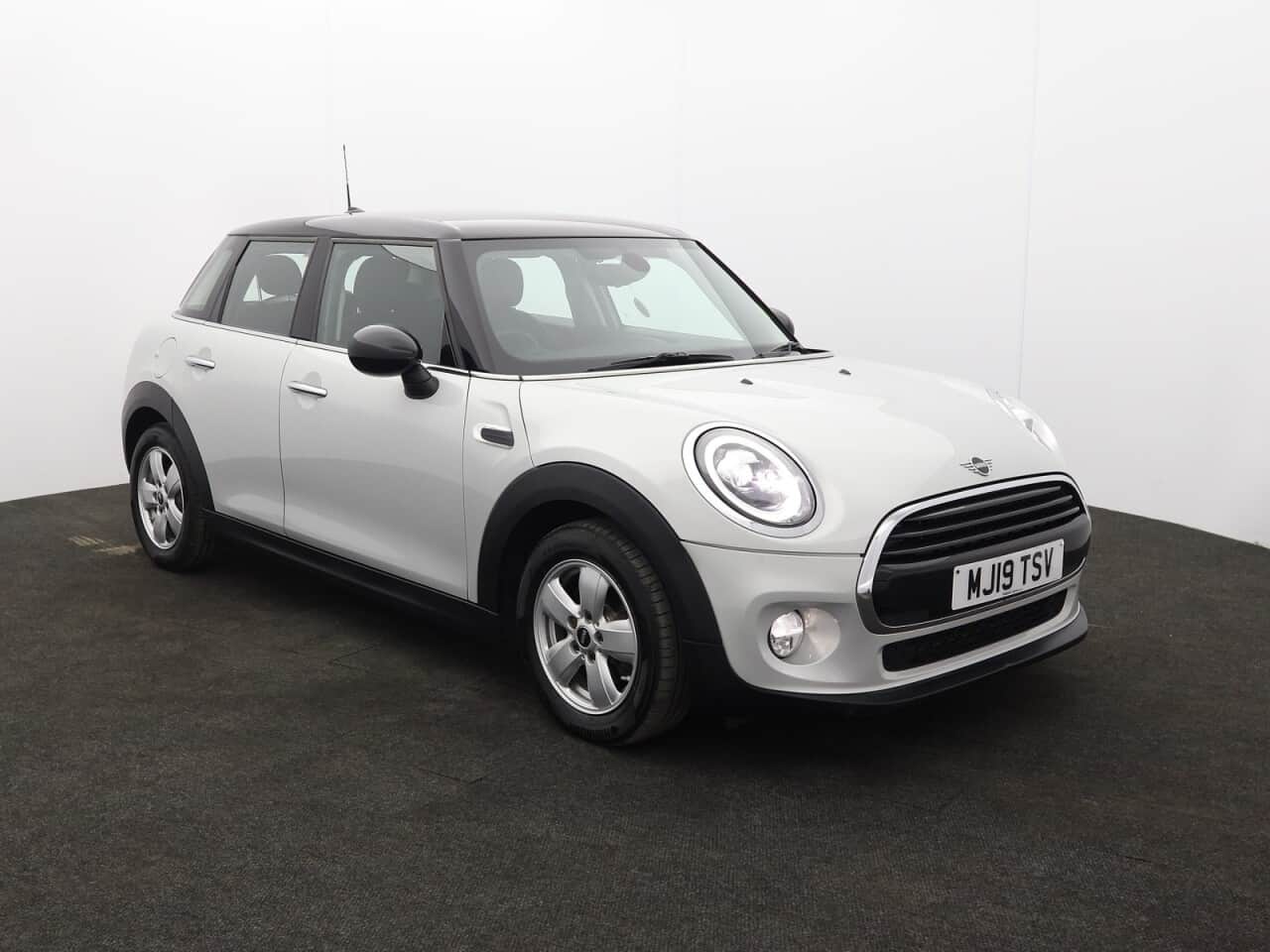 2019 MINI Hatch