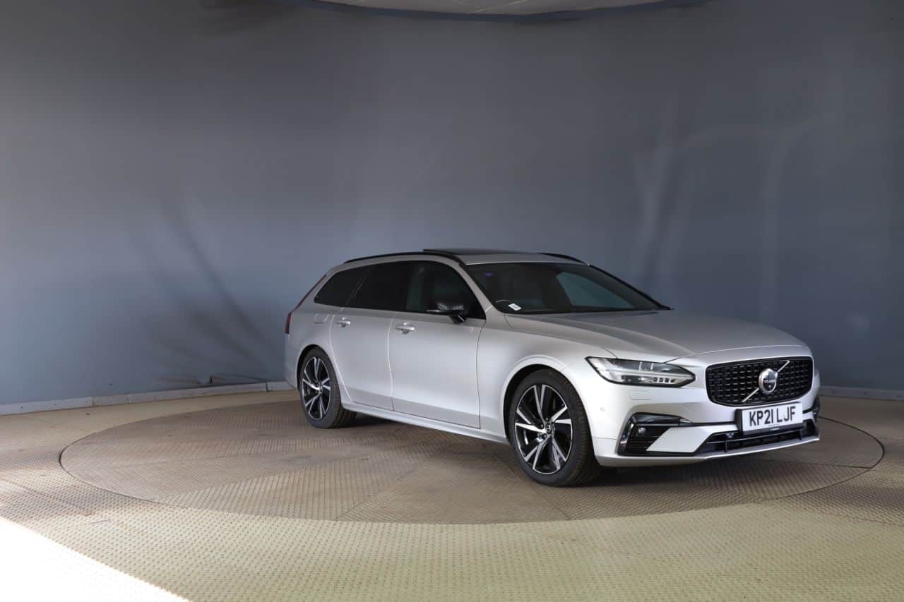 2021 Volvo V90