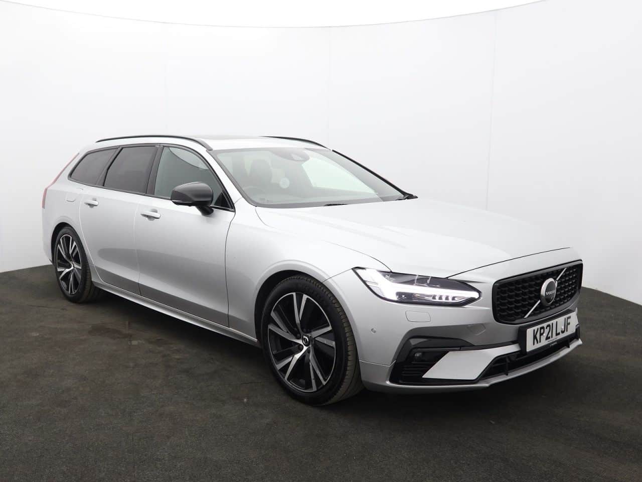 2021 Volvo V90