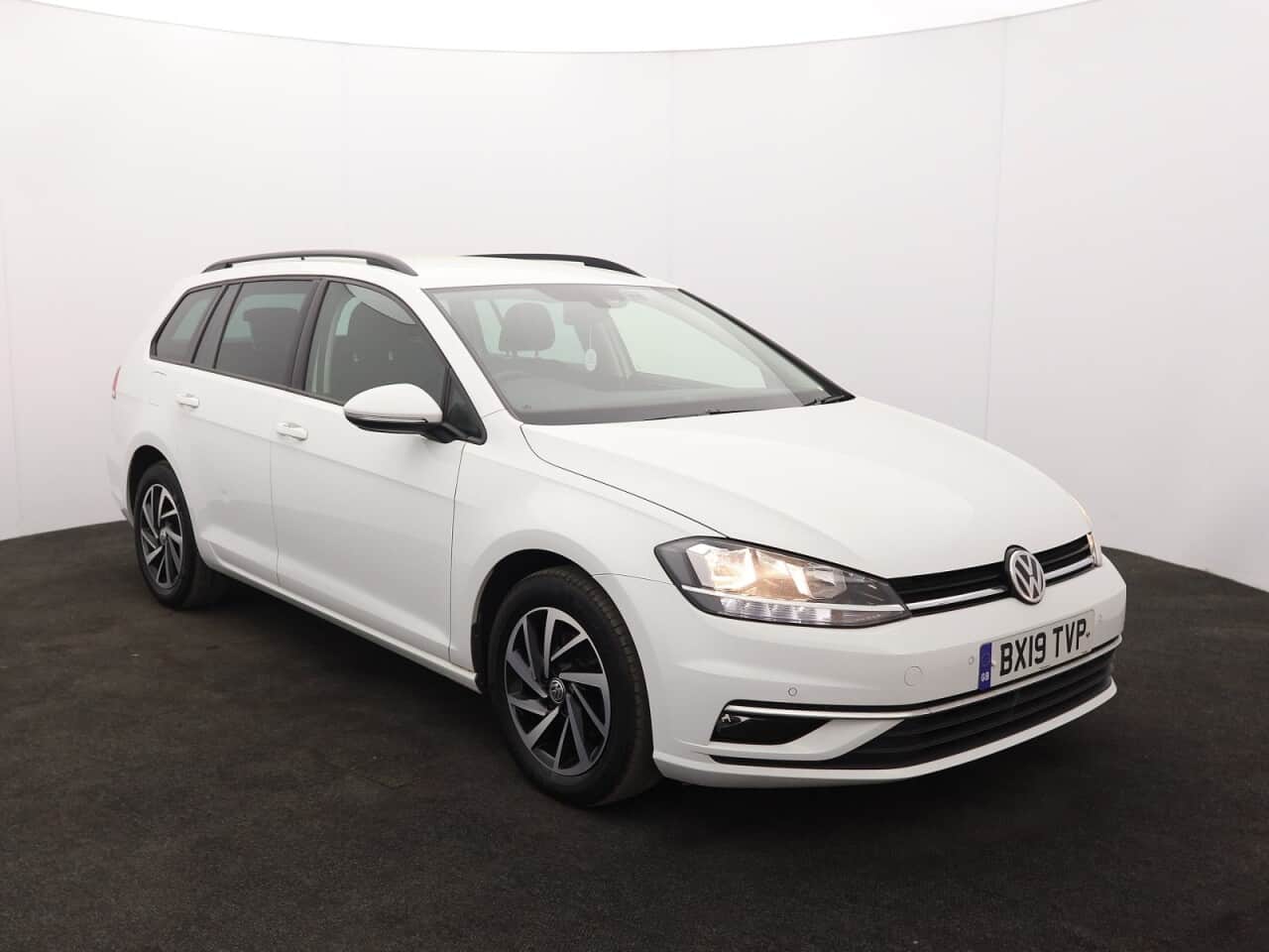 2019 Volkswagen Golf