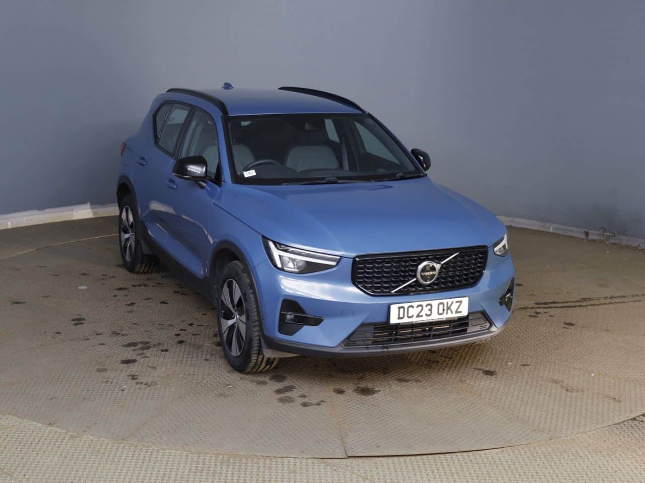 2023 Volvo Xc40