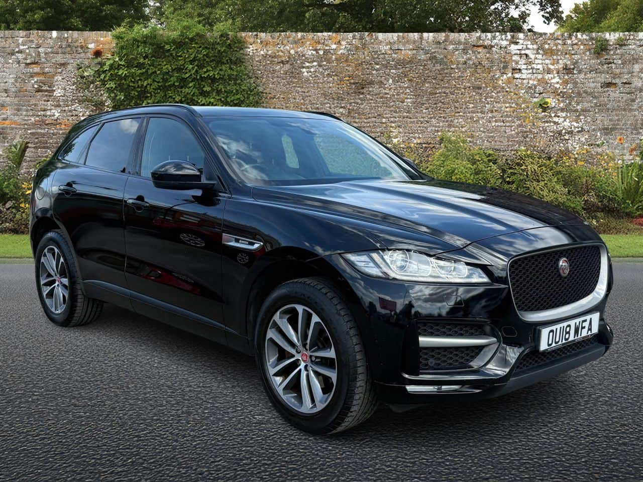 2018 Jaguar F-Pace