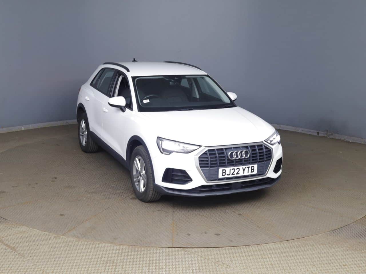 2022 Audi Q3