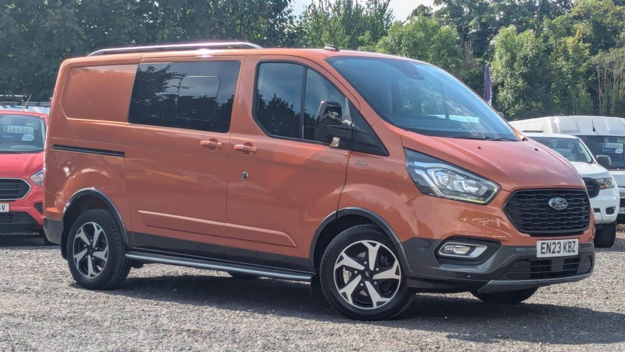 2023 Ford Transit Custom