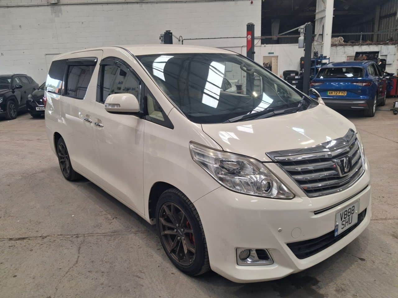 2024 Toyota Alphard