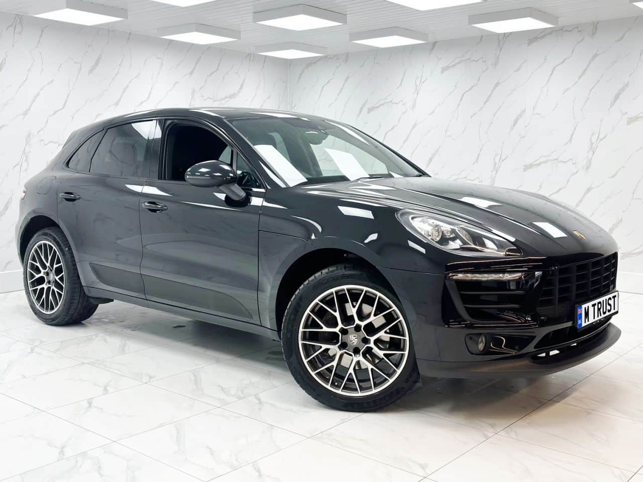 2018 Porsche Macan