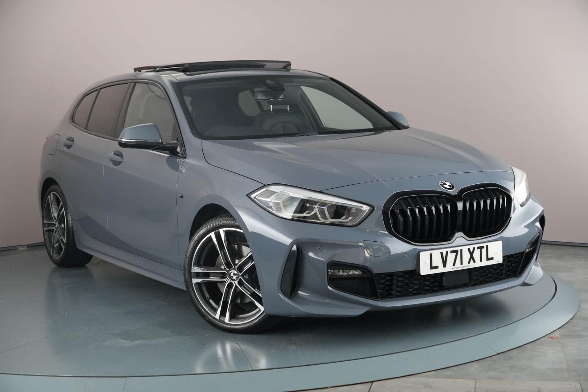 2021 BMW 1 Series