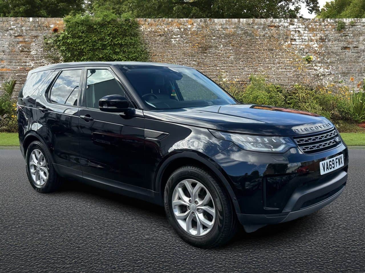 2020 Land Rover Discovery