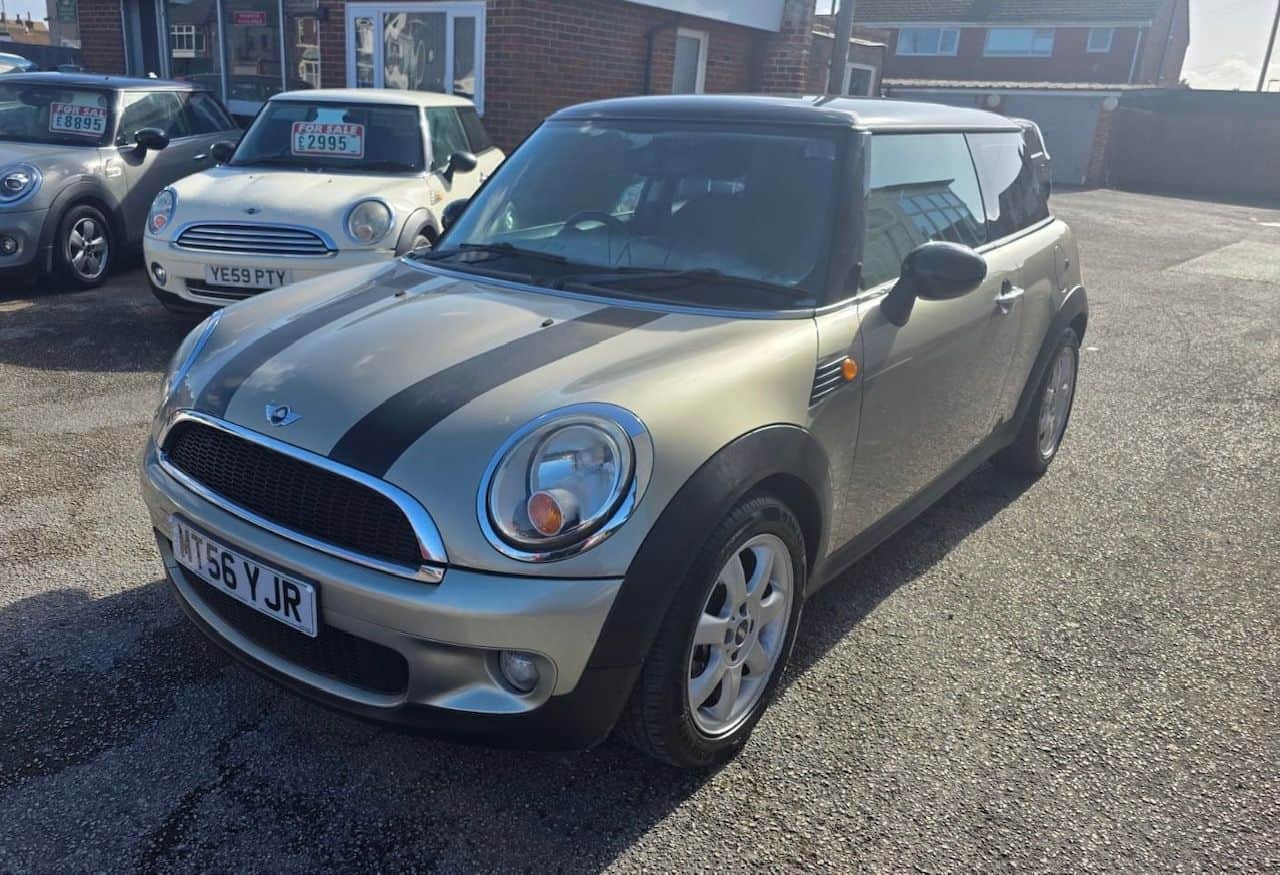 2006 MINI Hatch