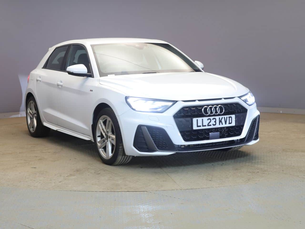 2023 Audi A1