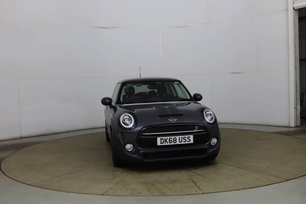 2018 MINI Hatch