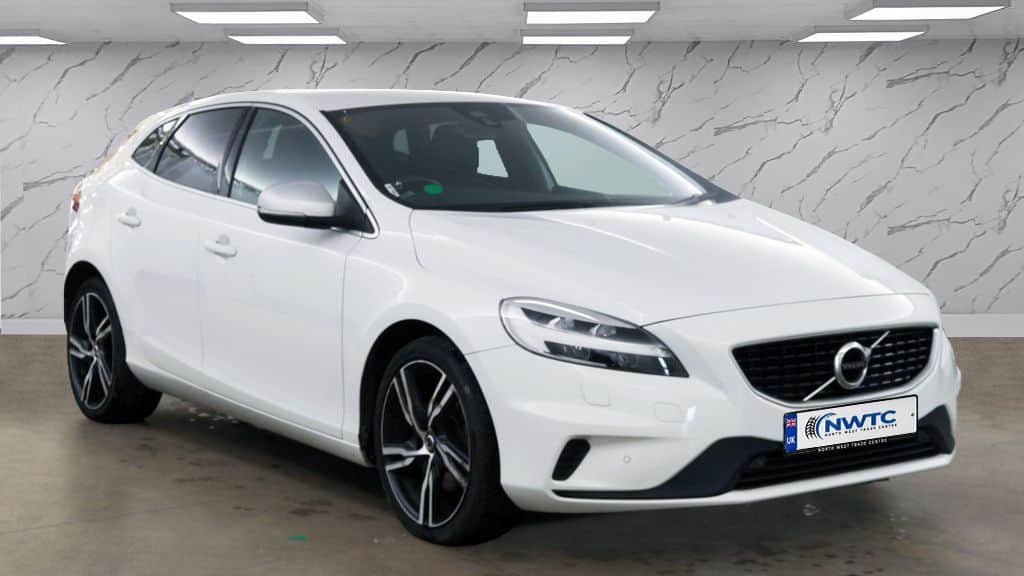 2019 Volvo V40
