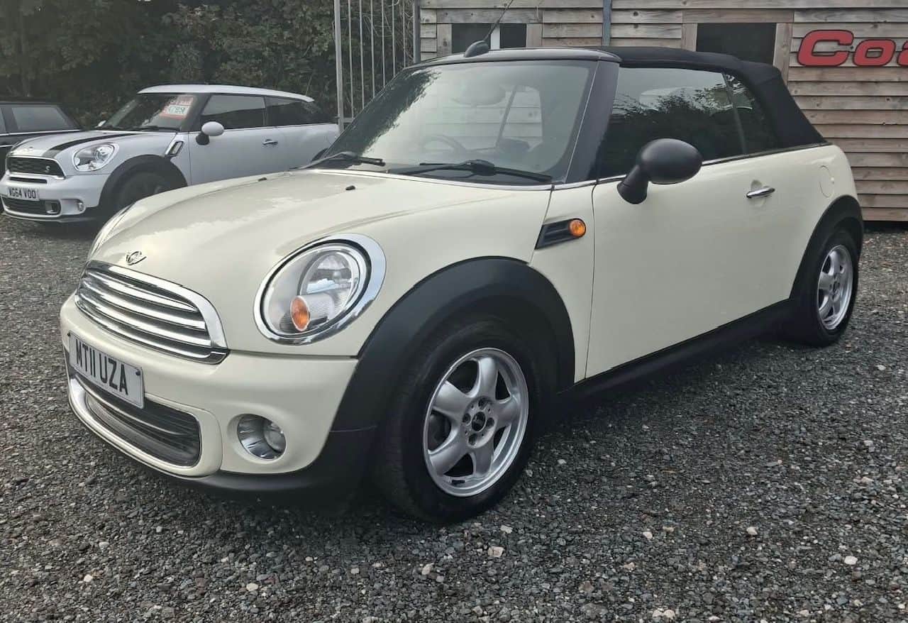 2011 MINI Convertible