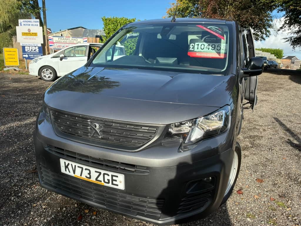 2023 PEUGEOT PARTNER
